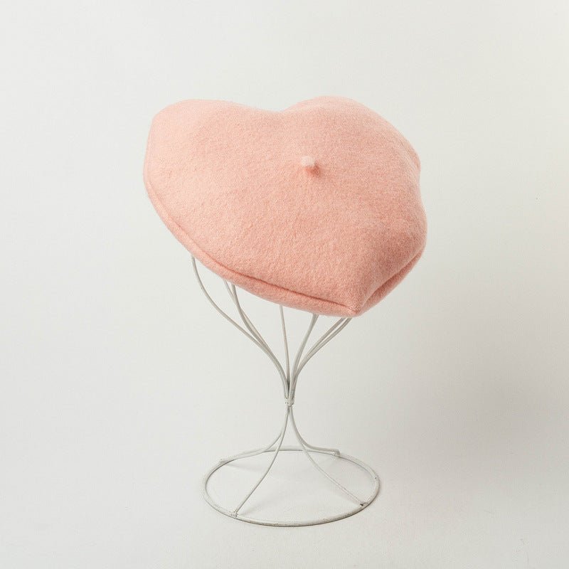 Europe and America Heart-Shaped Beret
