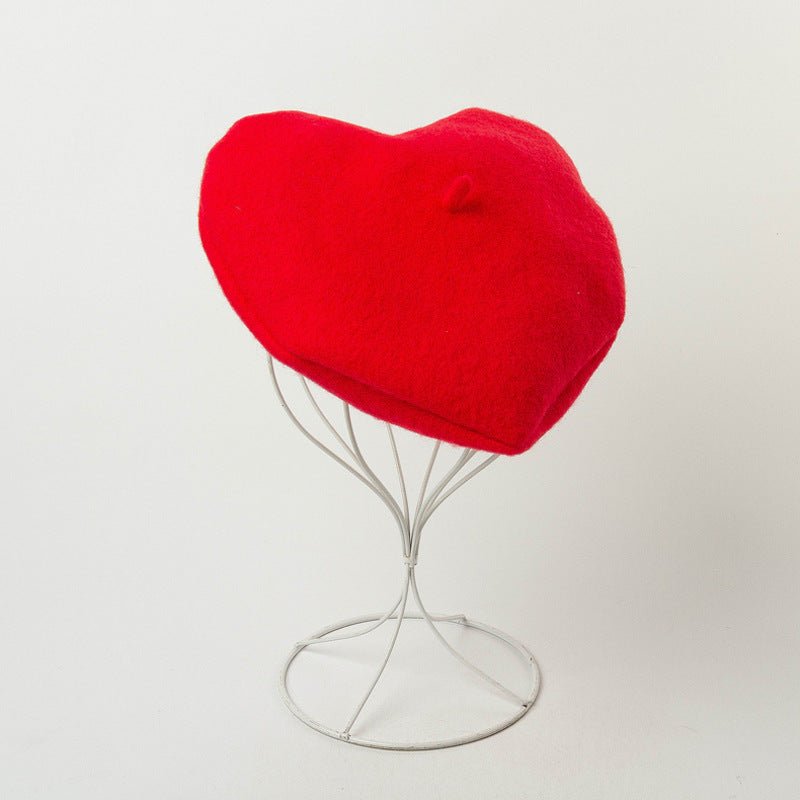 Europe and America Heart-Shaped Beret