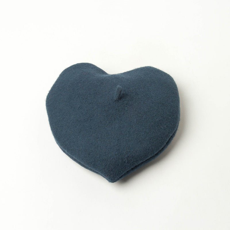 Europe and America Heart-Shaped Beret