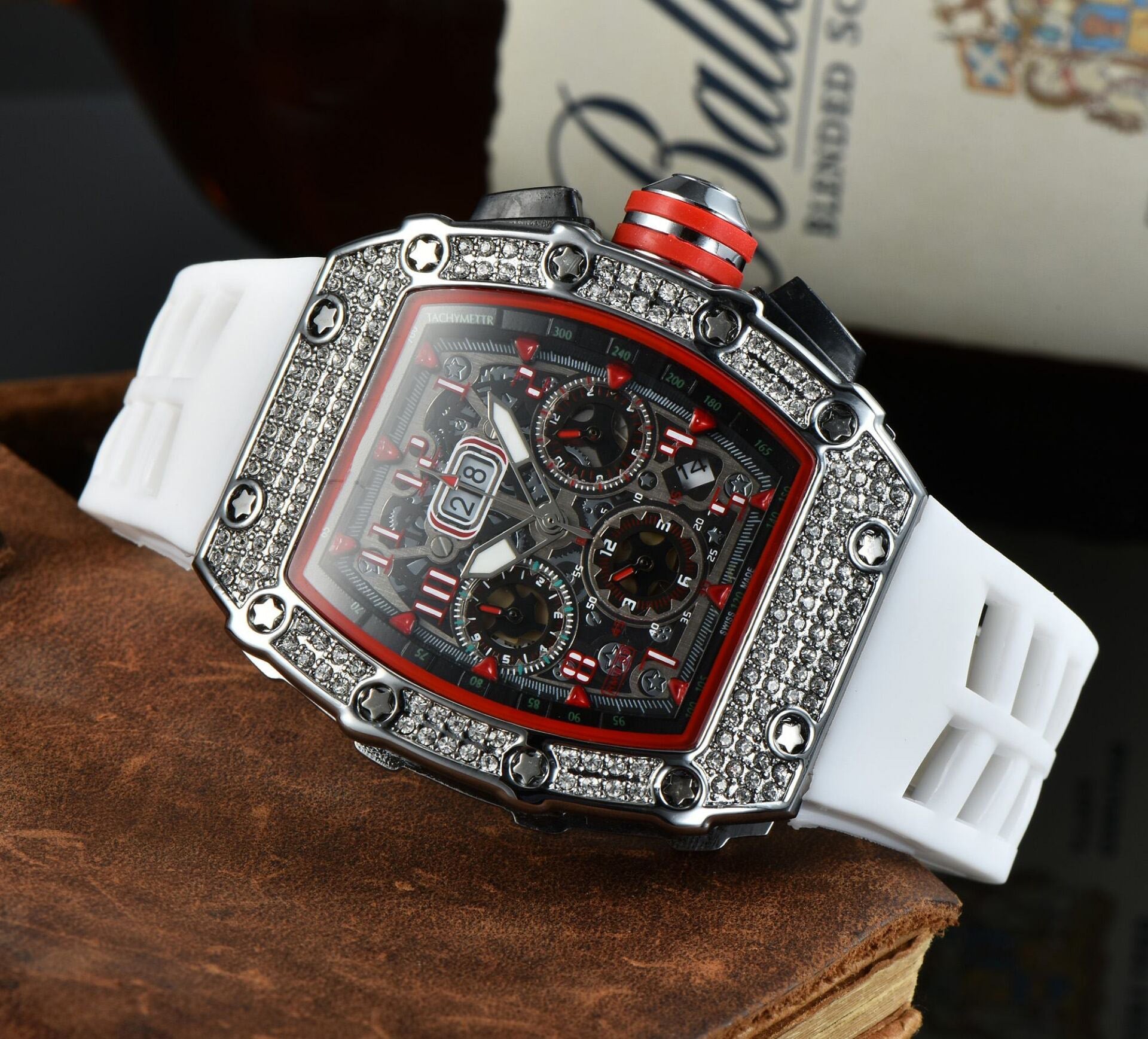 Fashion Diamond Gypsophila Watch Men