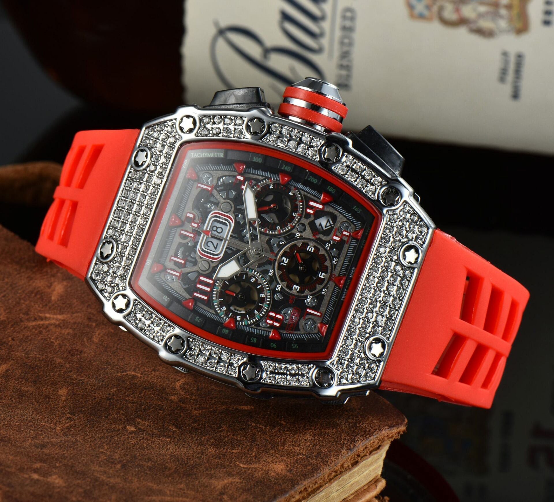 Fashion Diamond Gypsophila Watch Men