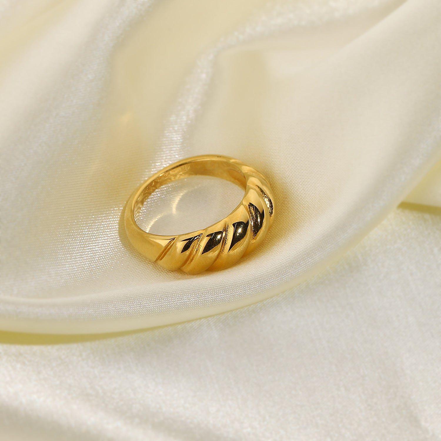 French Jewelry Style Croissant Ring For Women