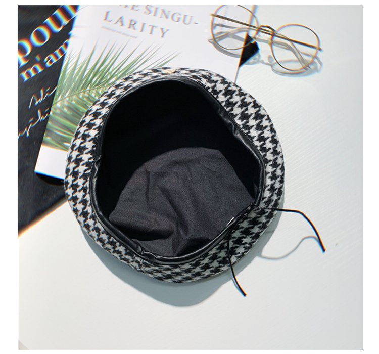 Thousand bird Beret