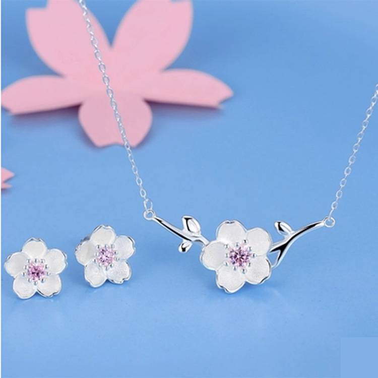 Floral silver jewelry for women