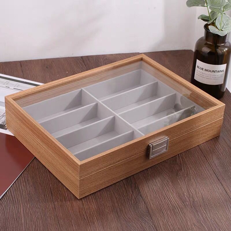 Glasses storage box