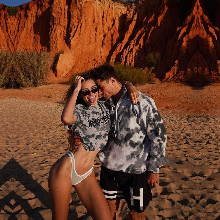Graffiti printed hooded couple sweater